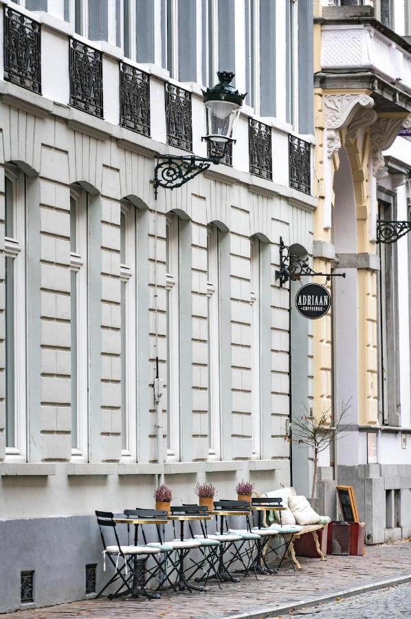 The Bank 1869 - Unique Guestrooms In The Historic Center Of 브뤼헤 외부 사진