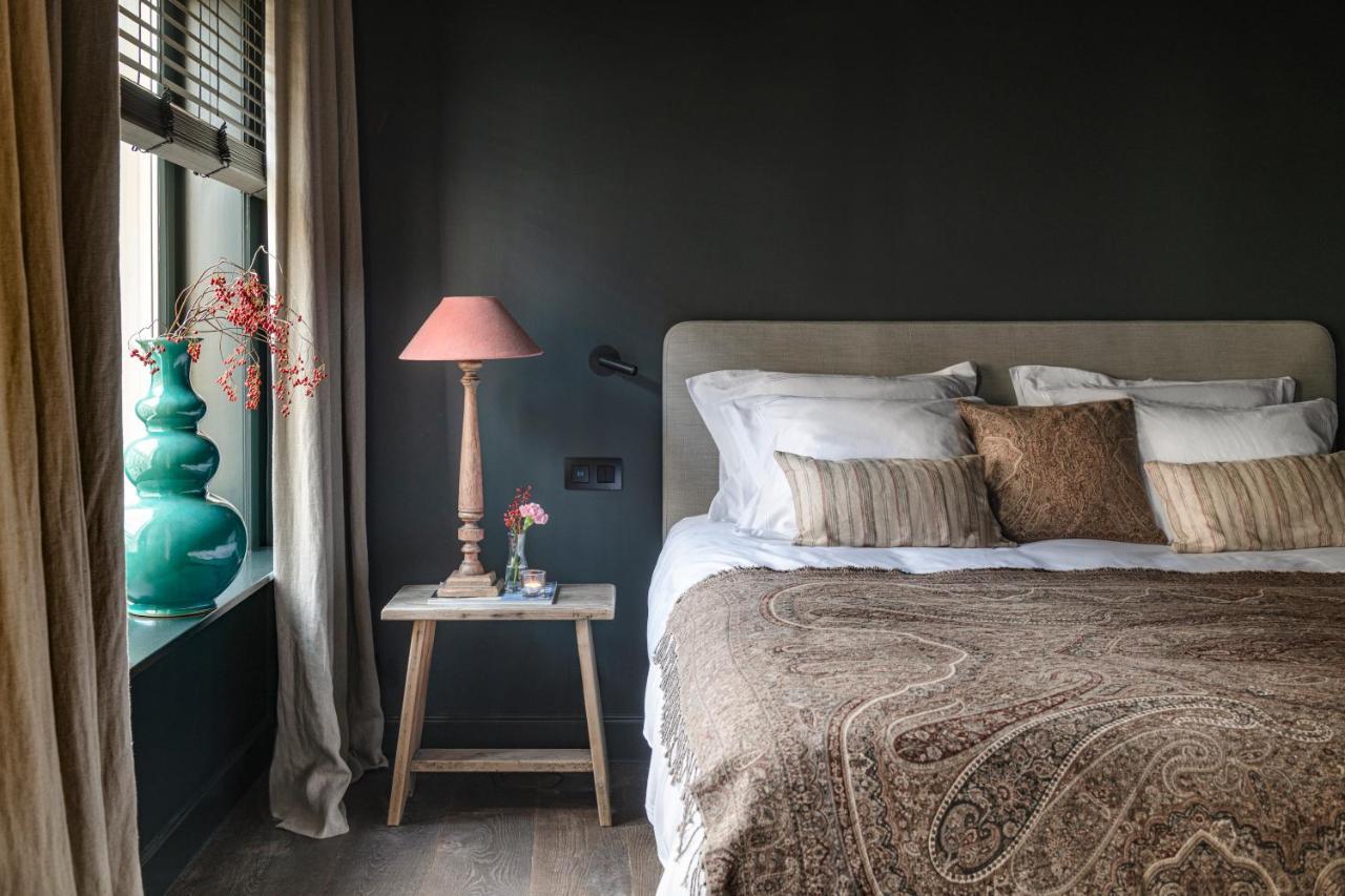 The Bank 1869 - Unique Guestrooms In The Historic Center Of 브뤼헤 외부 사진