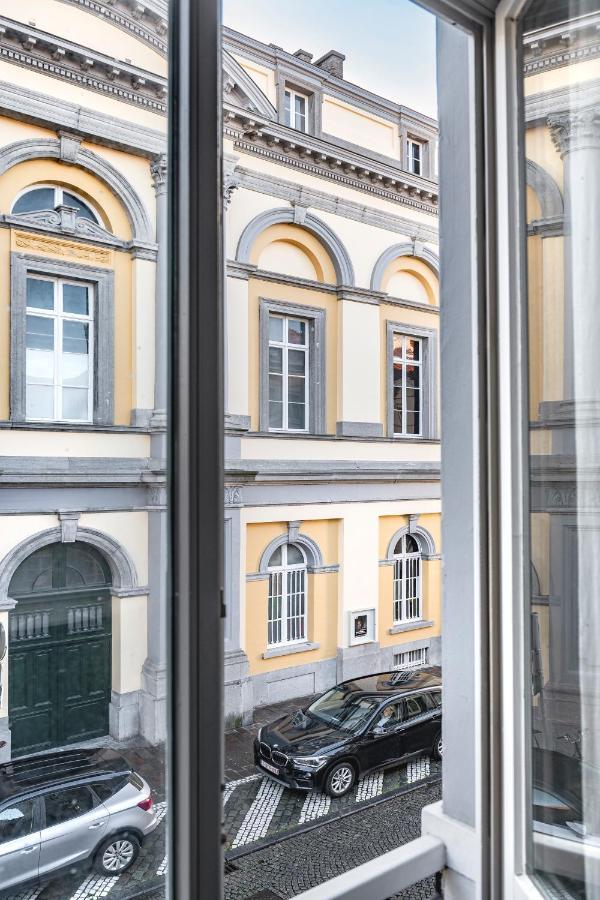The Bank 1869 - Unique Guestrooms In The Historic Center Of 브뤼헤 외부 사진