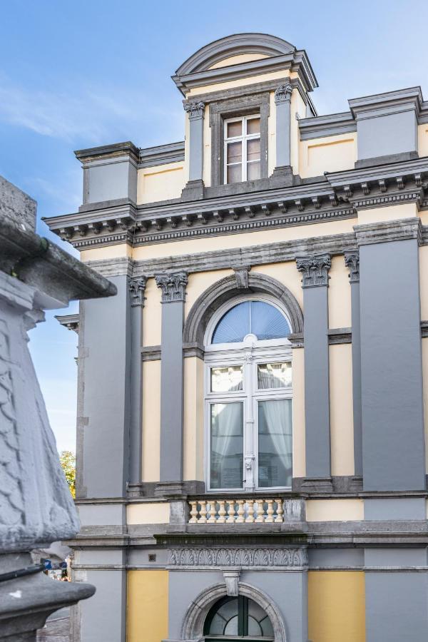 The Bank 1869 - Unique Guestrooms In The Historic Center Of 브뤼헤 외부 사진