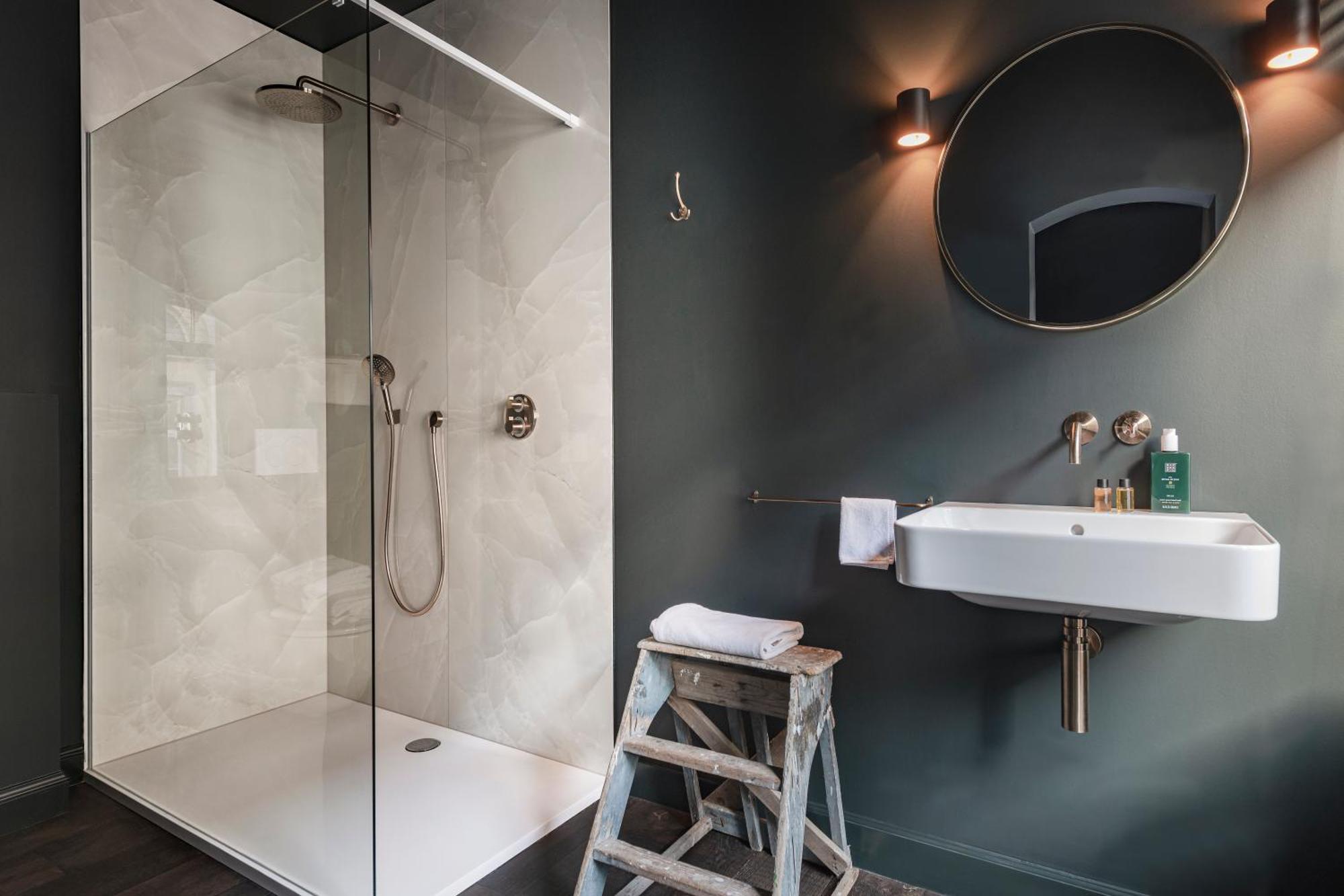The Bank 1869 - Unique Guestrooms In The Historic Center Of 브뤼헤 외부 사진